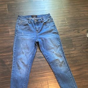 Medium washed blue jean